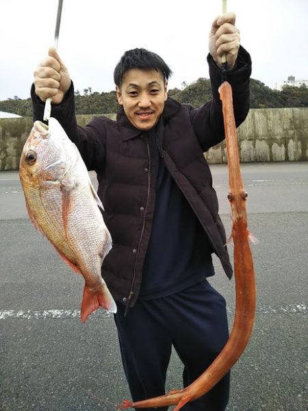 康仁丸・ジギング釣り果